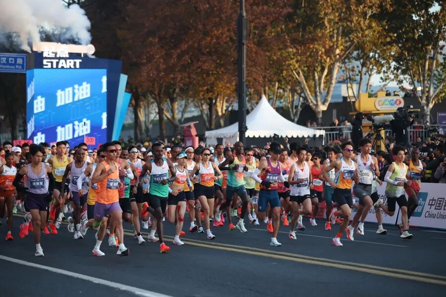 最新官宣：明年上马定档12月6日！赛后发布会爆猛料：将有两个重大变化