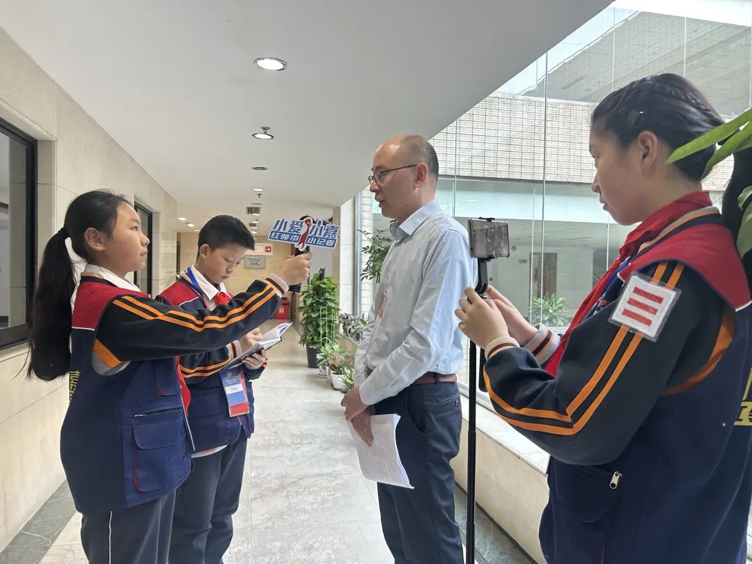小记者跑两会 | 两会好消息，你get了吗？