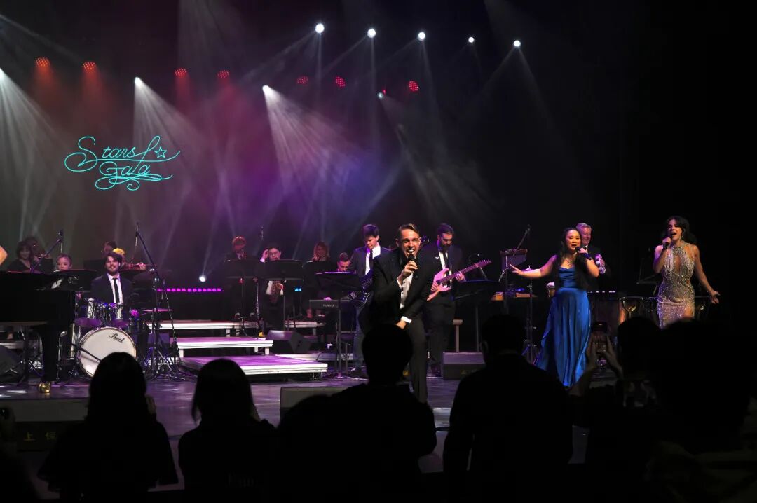 伦敦西区＆百老汇原卡齐聚，观众：“燃炸了！”