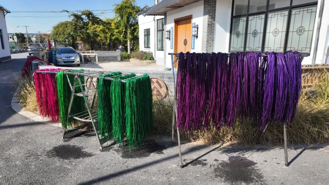 这么大的锅，煮啥呢？