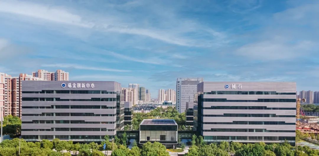 笃行实干启新程 | 如何加快构建现代化产业体系？看代表、委员怎么说