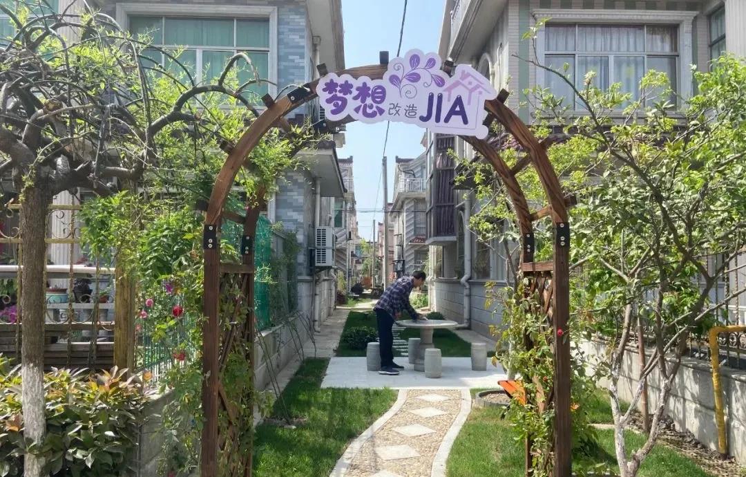 开门第一事 | 脏乱夹弄变身“绿色廊道”