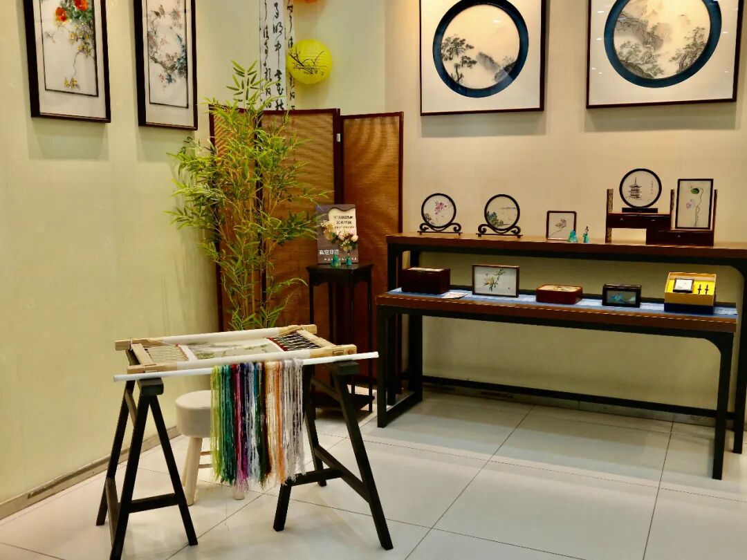 4S店变身非遗体验场，这波“跨界联动”有点东西